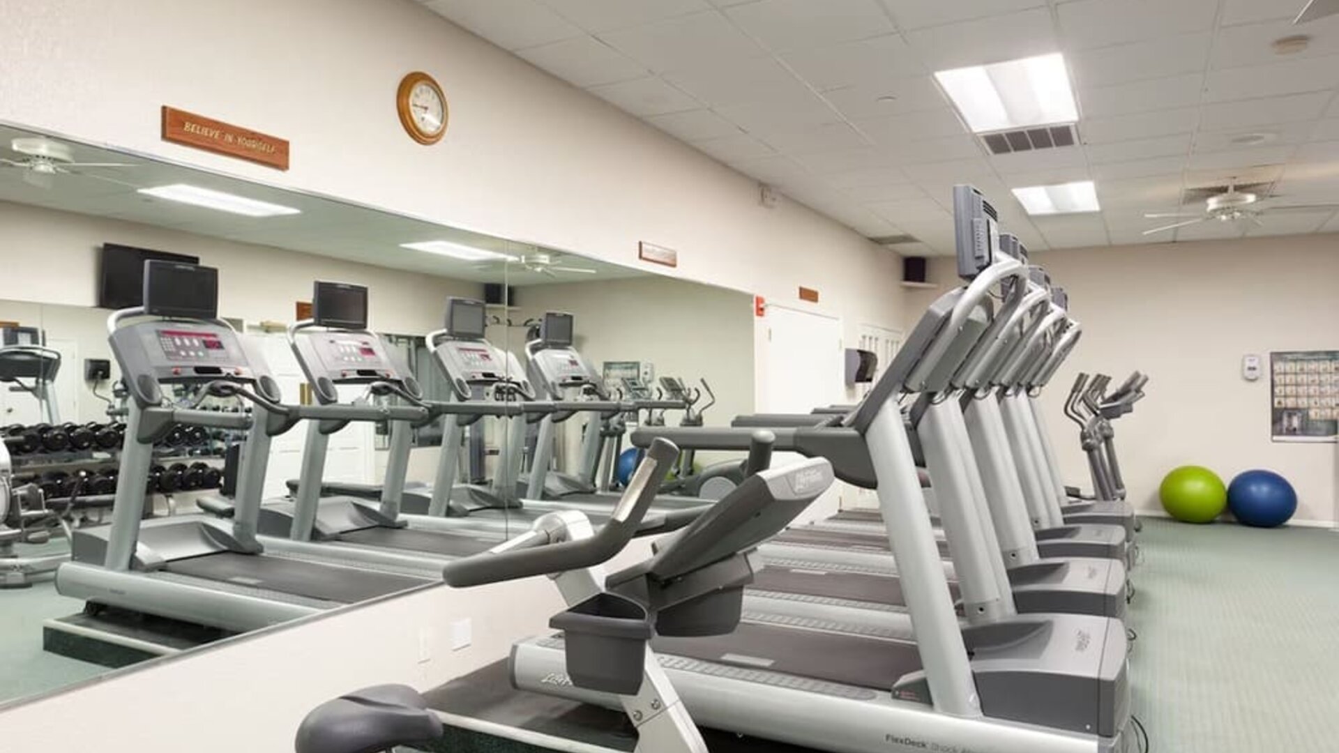 Fitness center at Island Grand At TradeWinds.