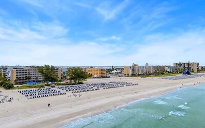 Beach access at RumFish Beach At TradeWinds.