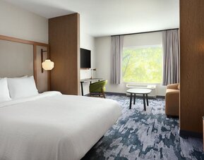 Day room at Fairfield By Marriott Inn & Suites Fort Lauderdale Northwest.