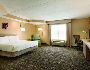 Day room at Hilton Garden Inn Niagara-on-the-Lake.