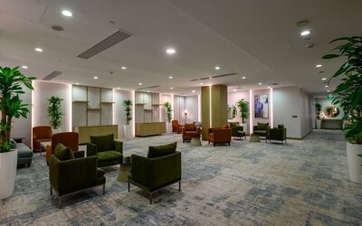 Meeting space at DoubleTree By Hilton Jeddah Al Andalus Mall.