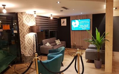 Lobby area at EUROHOTEL Airport Orly Rungis.