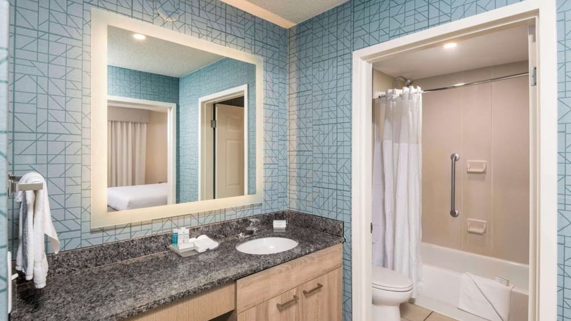 Bathroom at Homewood Suites By Hilton Miami Airport-Blue Lagoon.