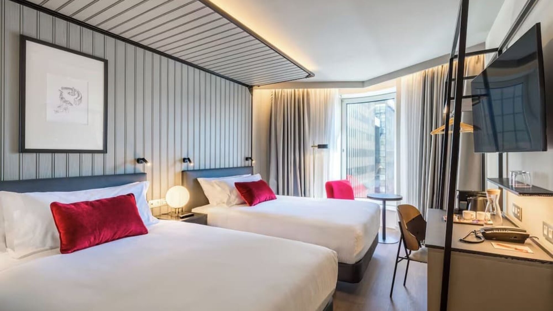 Day room at Canopy By Hilton Madrid Castellana.