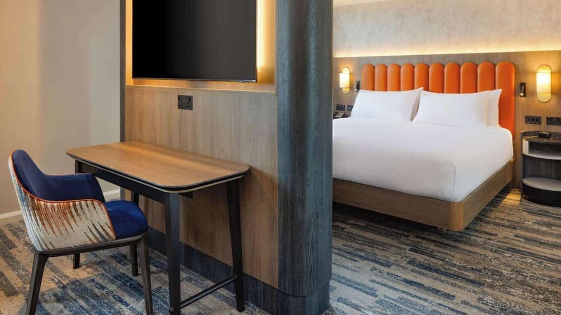 Day room at Hilton Leeds City.