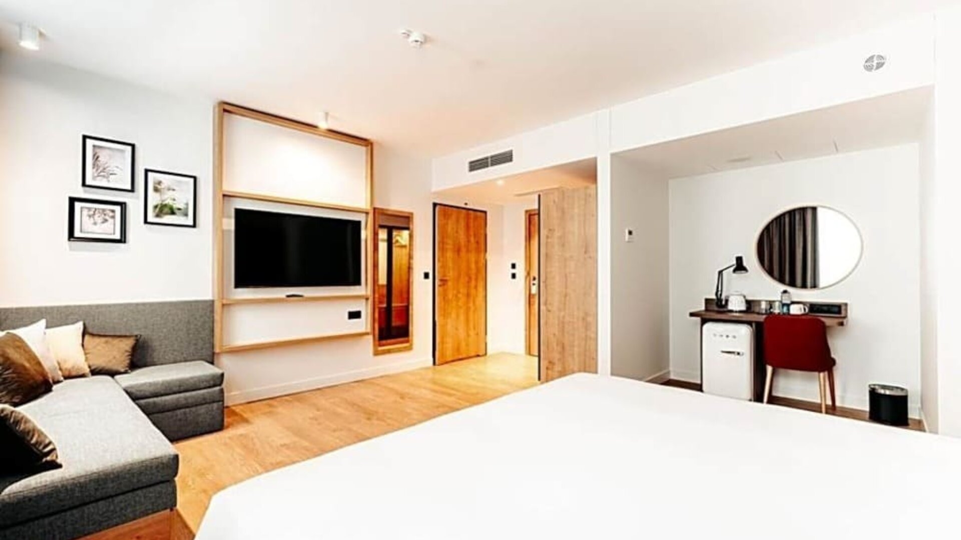 Day room at Hilton Garden Inn Radom.
