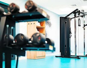 Gym at Hilton Garden Inn Radom.