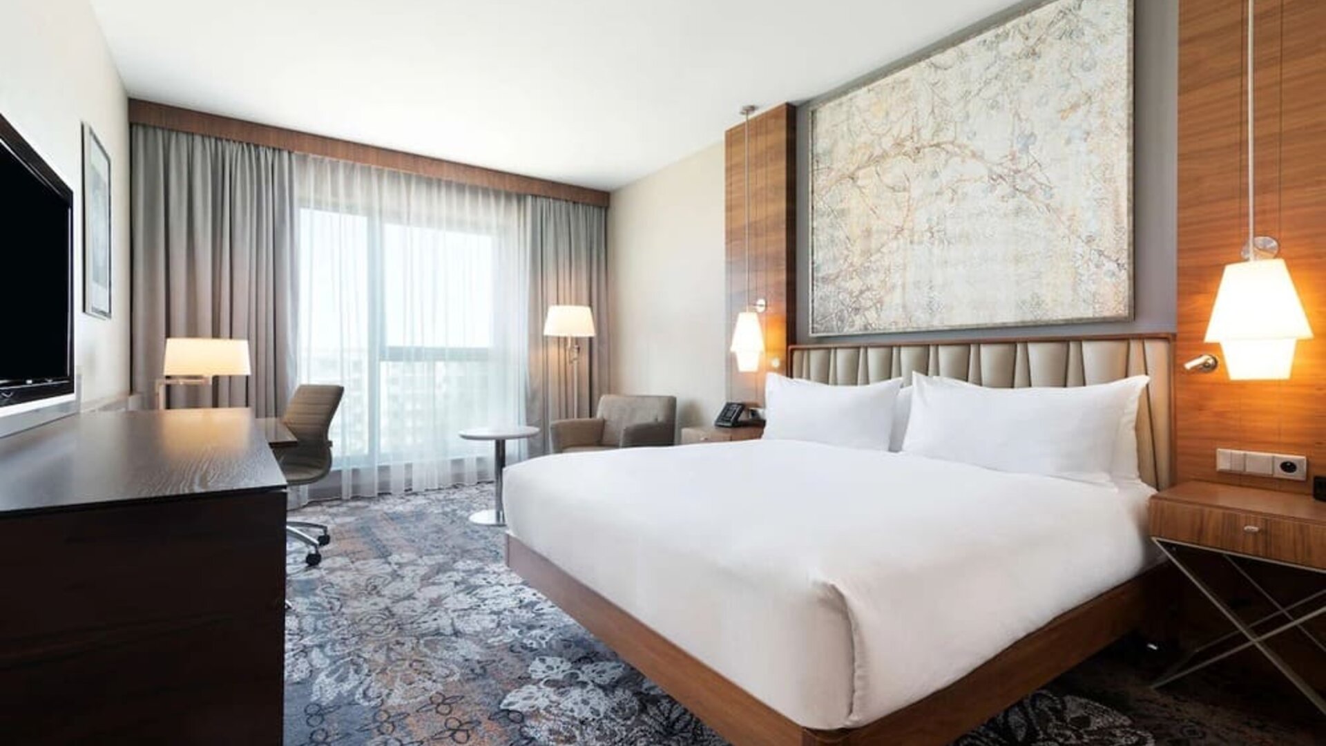 Day room at DoubleTree By Hilton Krakow Hotel & Convention Center.