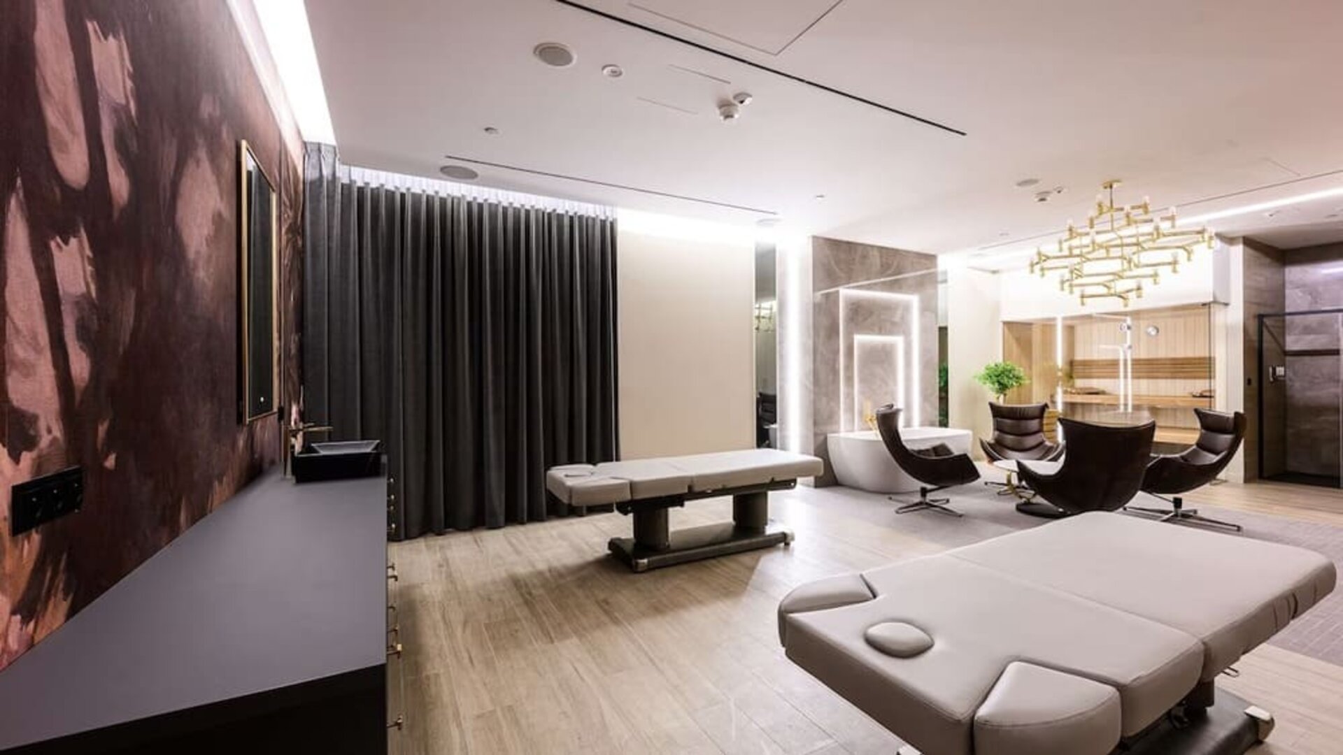 Sauna and spa at DoubleTree By Hilton Krakow Hotel & Convention Center.