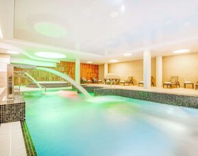 Indoor pool at DoubleTree By Hilton Krakow Hotel & Convention Center.