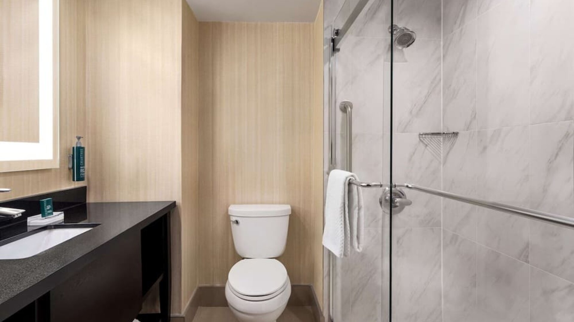 Guest bathroom at DoubleTree By Hilton Pointe Claire Montreal Airport West.