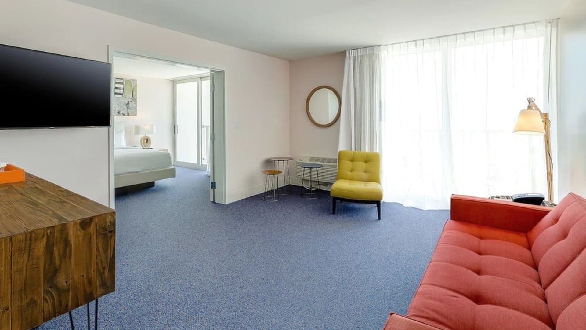 Day room at Plunge Beach Resort.