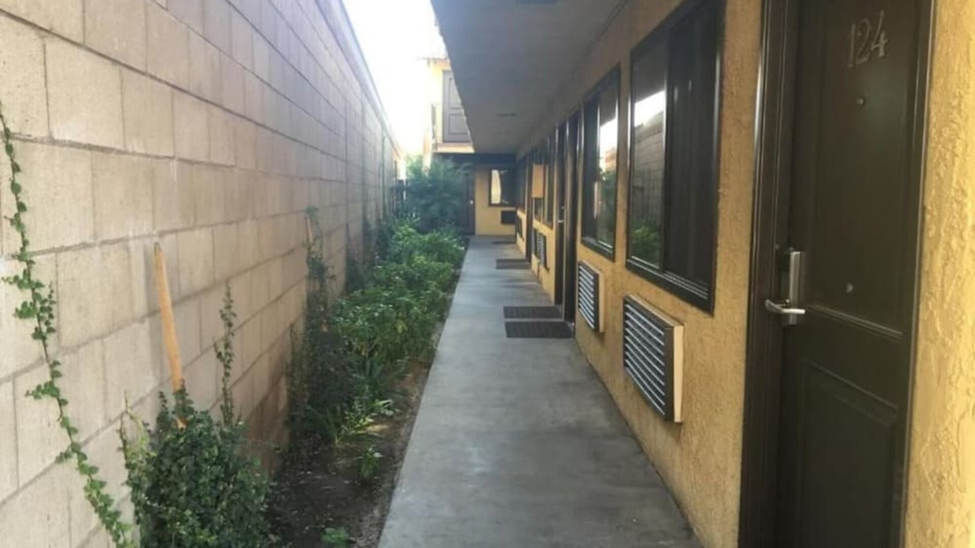 Exterior at Sierra Inn.