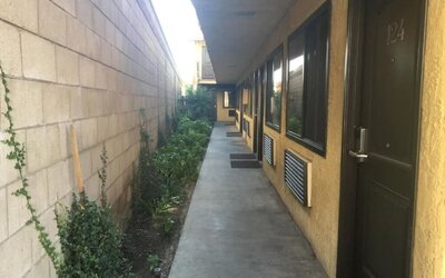 Exterior at Sierra Inn.