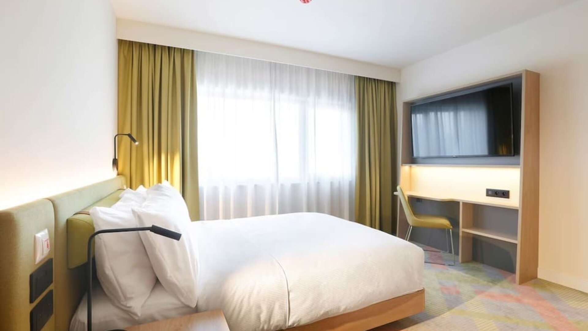 Day room at Hampton By Hilton Krakow Airport.