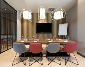 Meeting room at Hampton By Hilton Krakow Airport.