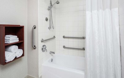 Bathroom at DoubleTree By Hilton Sunrise.