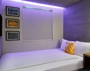 Day room at Four Points Flex By Sheraton Birmingham Jewellery Quarter.