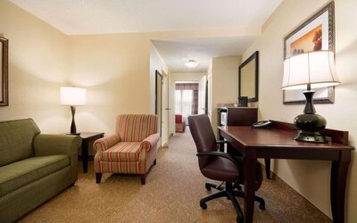 Day room at Country Inn & Suites By Radisson, Norcross, GA.