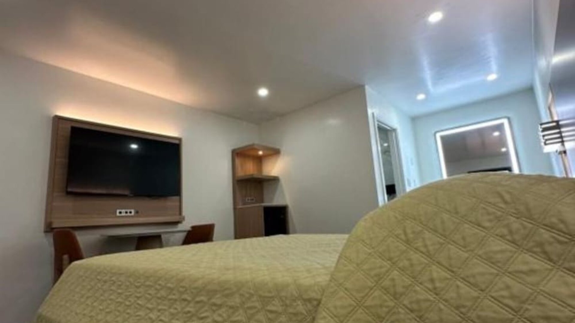 Day room at Nubell Motel.