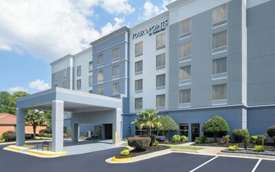 Exterior at Four Points By Sheraton College Park Atlanta Airport.