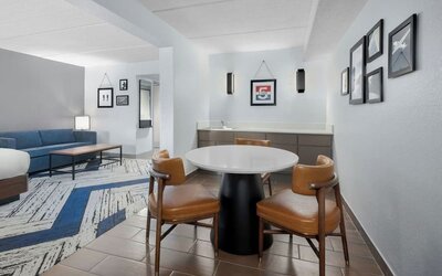 Day room at Four Points By Sheraton College Park Atlanta Airport.