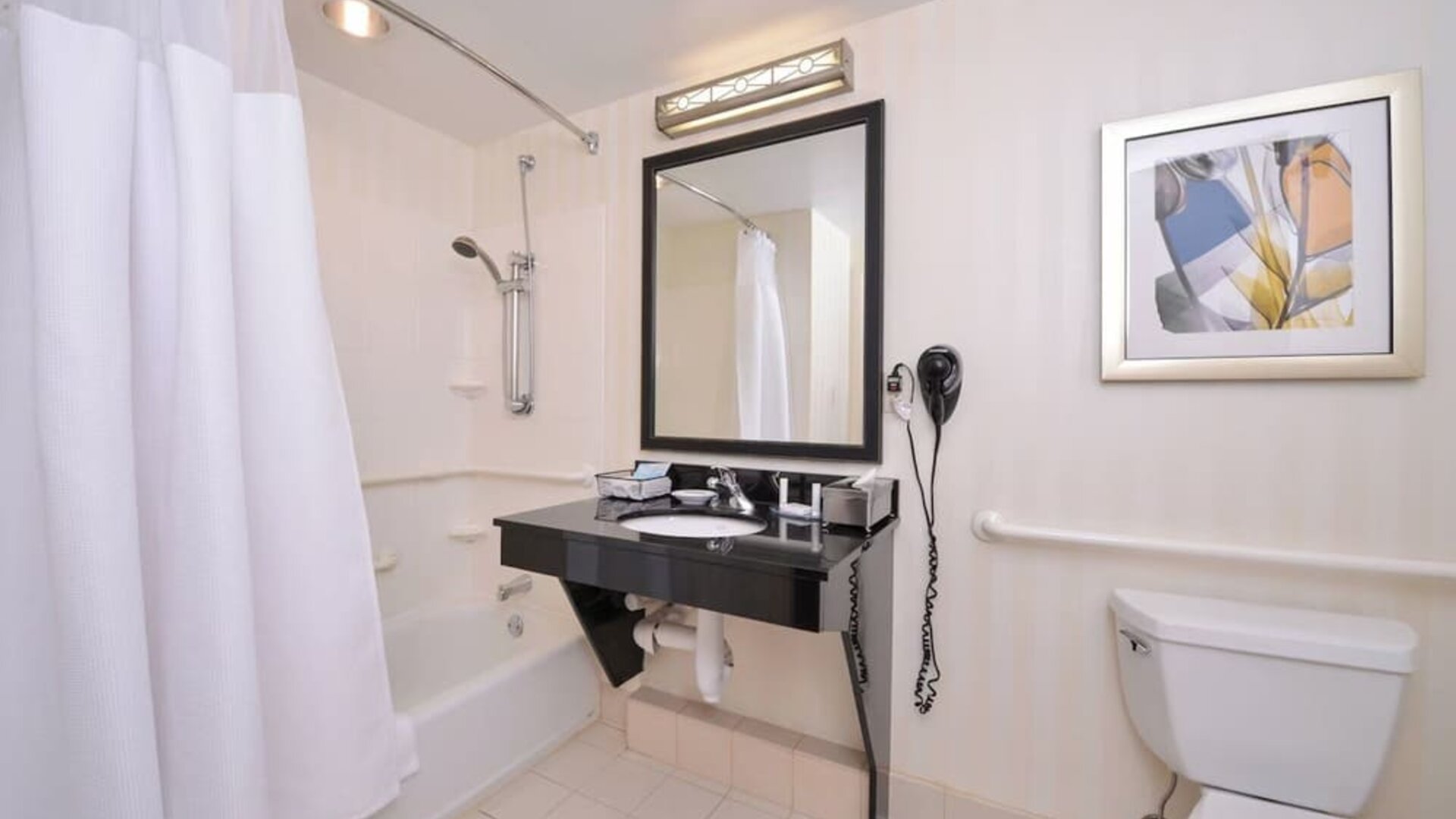 Bathroom at Fairfield By Marriott Inn & Suites White Marsh.