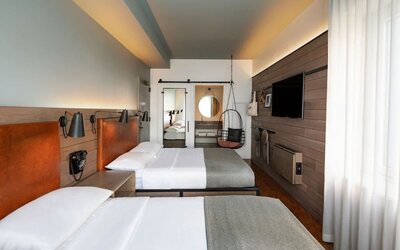 Day room at at Moxy NYC Downtown.