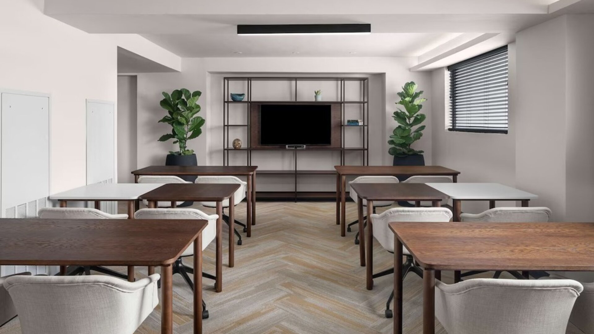 Meeting room at ROK Hotel Kingston, Tapestry Collection By Hilton.