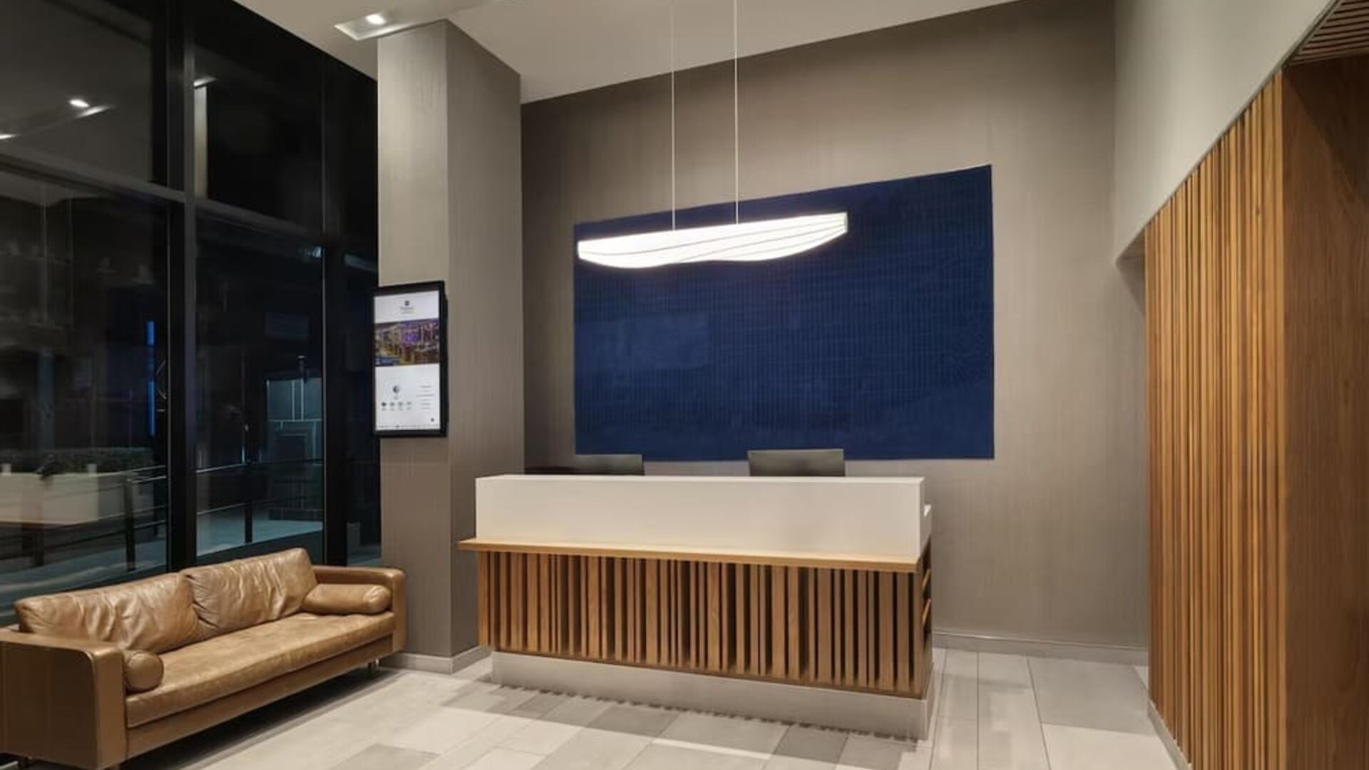 Reception with comfortable seating  at Best Western Premier Empire State Hotel.