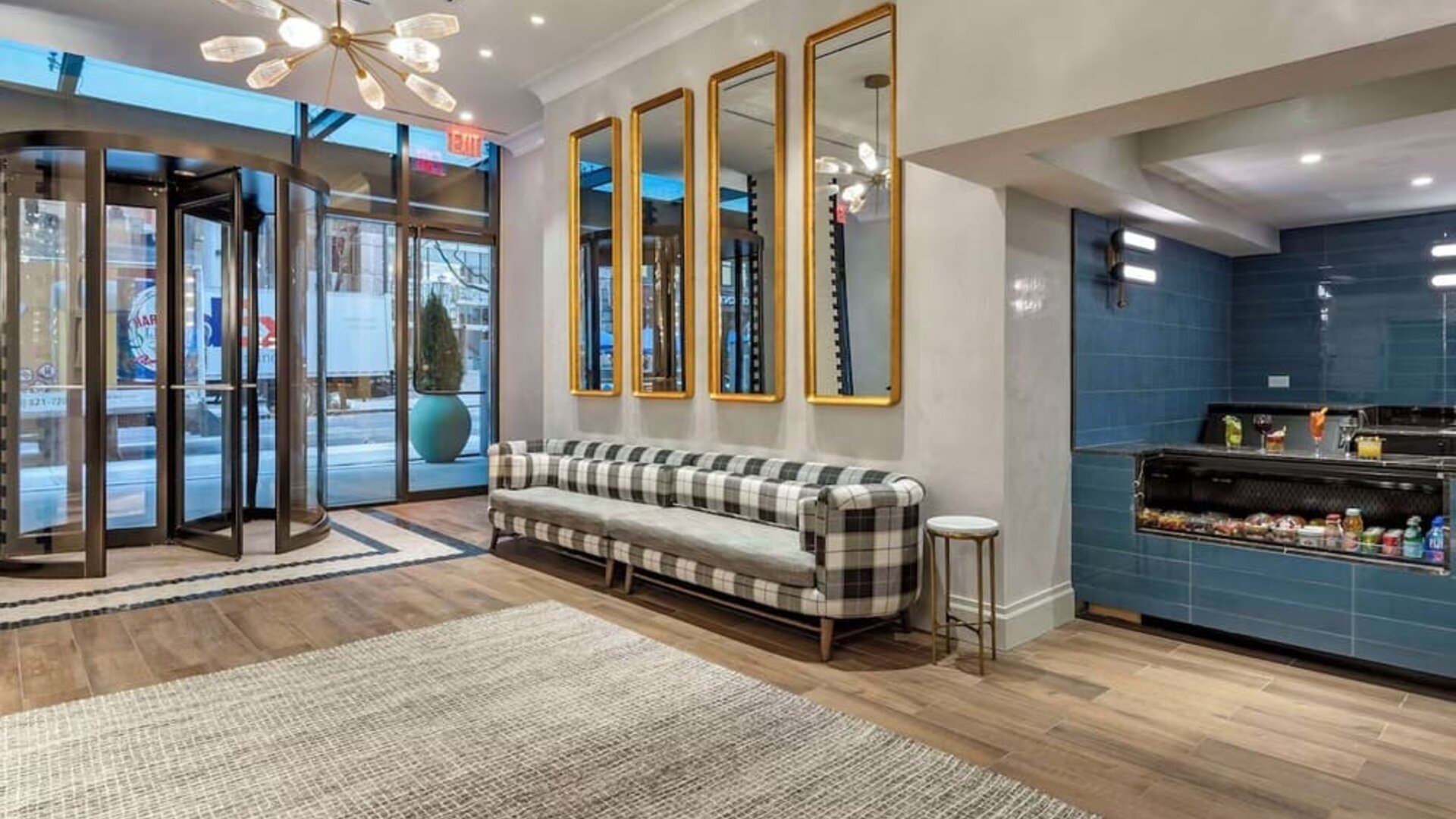 Lobby with comfortable seating at The Draper Tapestry Collection By Hilton.