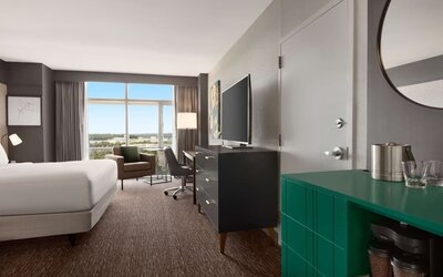 Amenities of day use room at the Hilton Baltimore BWI Airport.