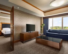 Living area inside day use room at the Hilton Baltimore BWI Airport.