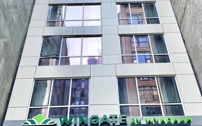 Exterior of Wingate By Wyndham New York Midtown South/5th Ave.