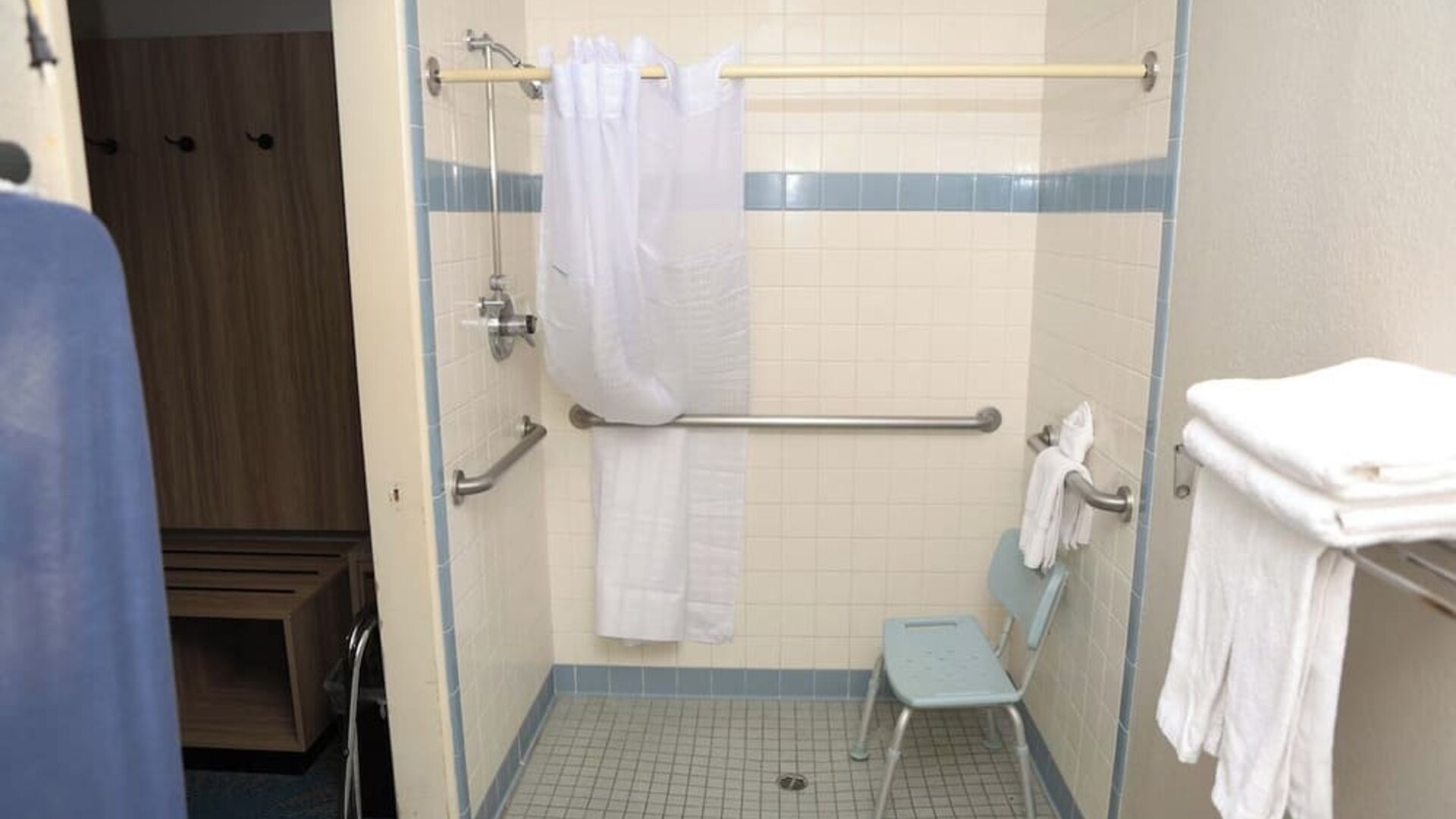 Bathroom at Days Inn By Wyndham East Albuquerque.