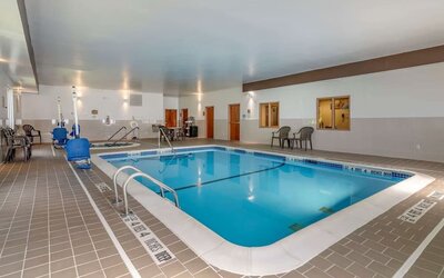 Indoor pool at Comfort Inn Glenmont - Albany South.