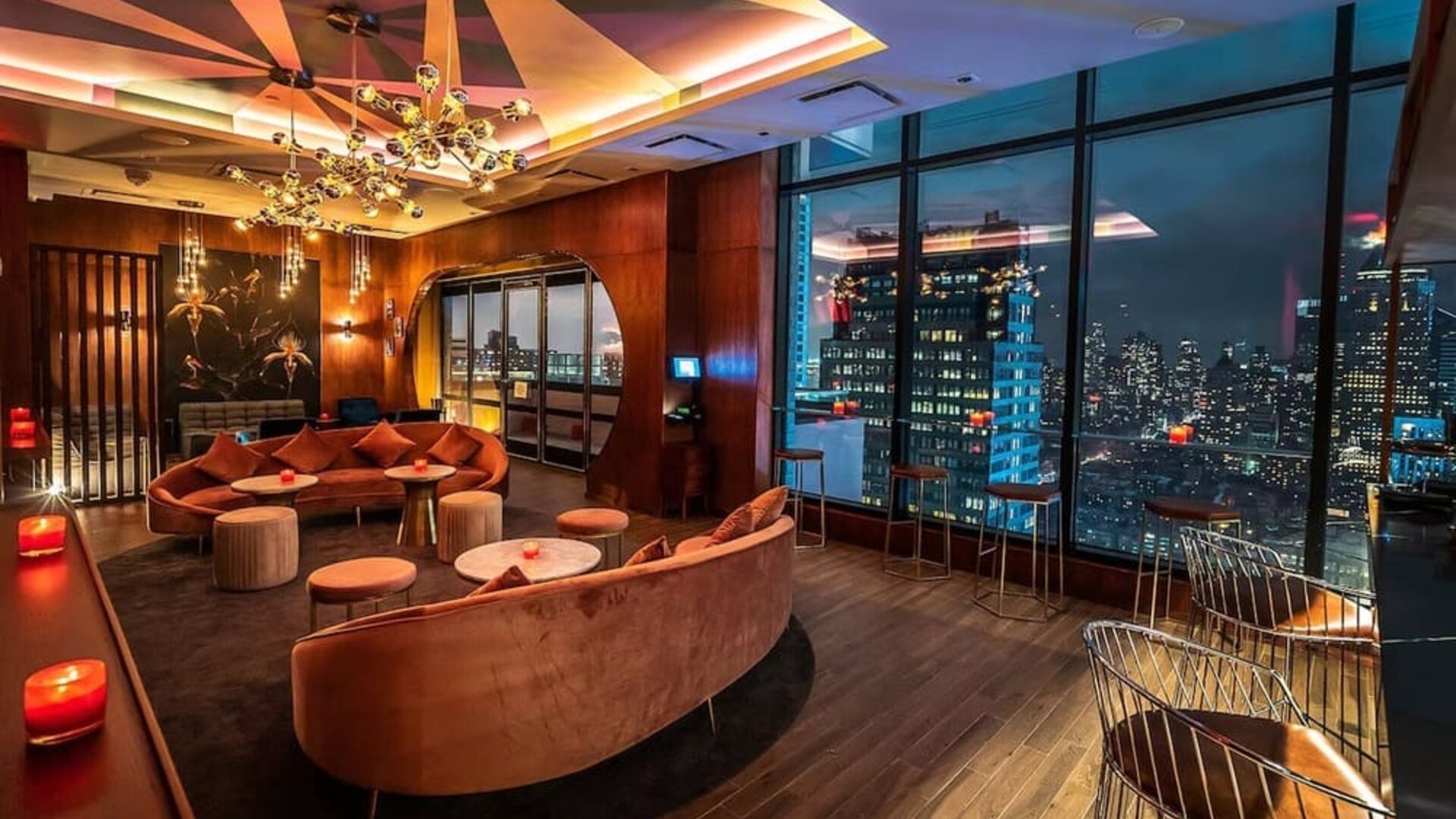 Rooftop bar overlooking the city at Aliz Hotel Times Square.