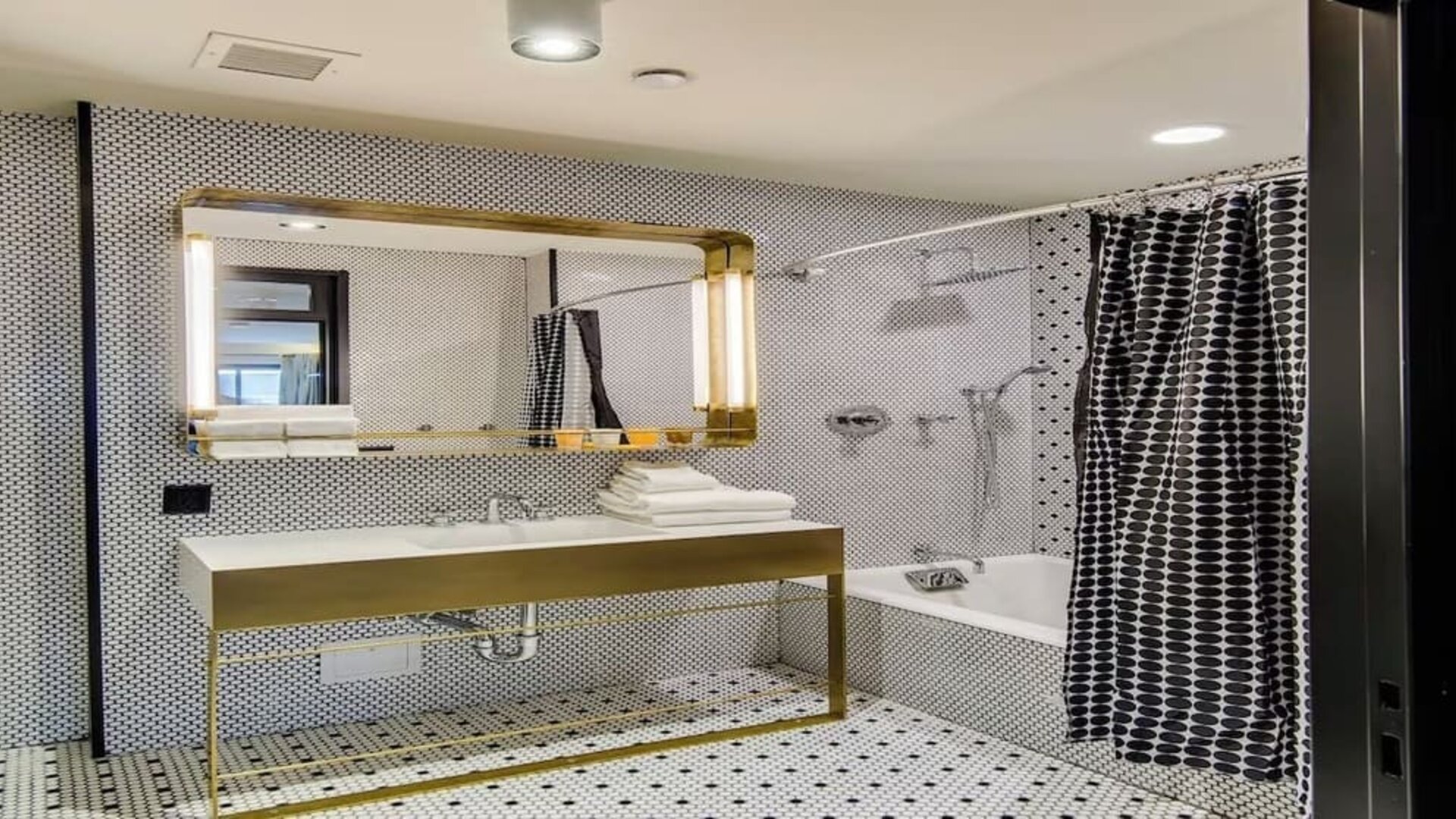 Bathroom at Hotel Shocard NYC.