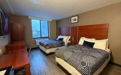 Day use room with work desk at Sky Hotel Flushing - Laguardia Airport.