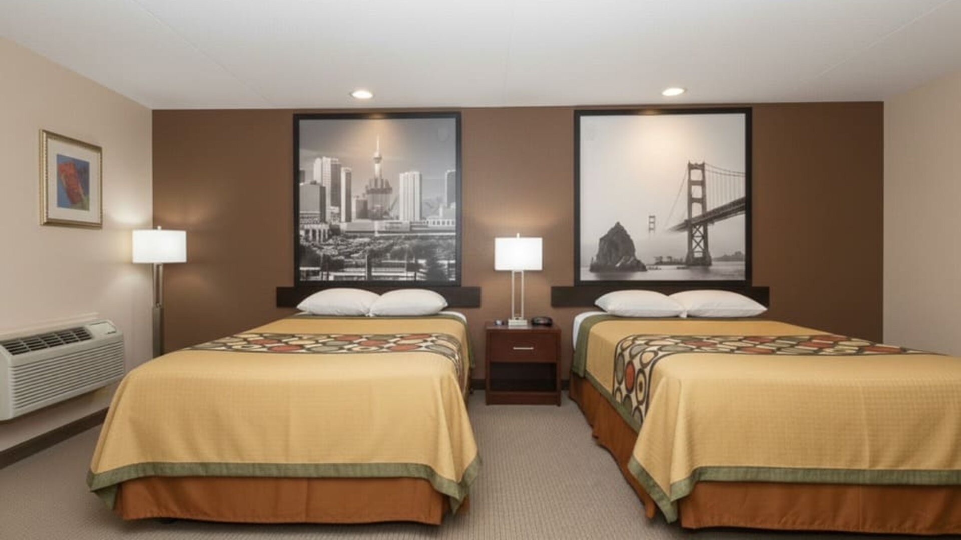 Day room at Coratel Inn And Suites By Jasper Wichita North.