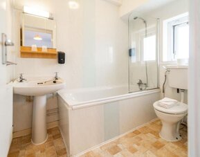 Bathroom at The Southcliff Hotel