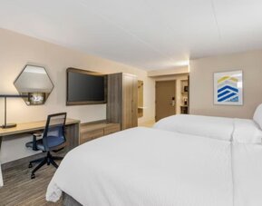 Day use room at Holiday Inn Express Chicago - Downers Grove.