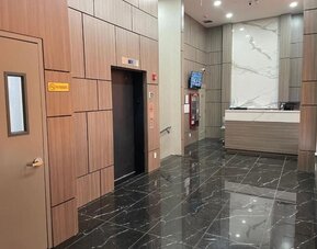 Reception area at King Hotel Brooklyn.