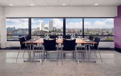 Professional meeting room at DoubleTree By Hilton Rotterdam Centre.