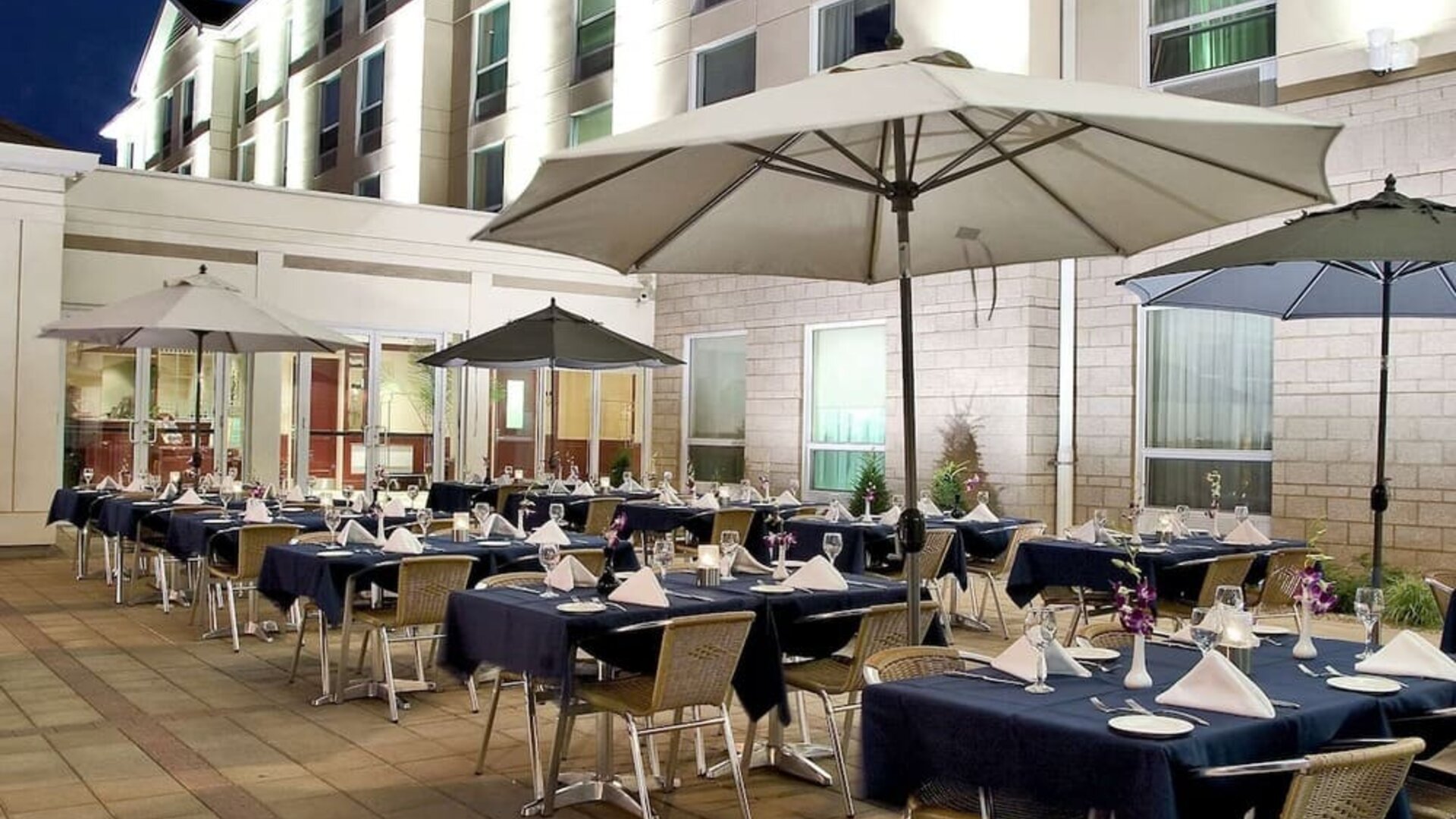 Outdoor dining available at Hilton Garden Inn Montreal Airport.