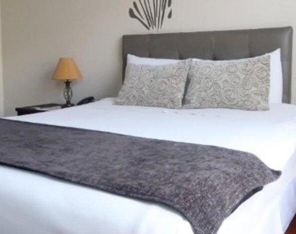 Hotel Embassy-Quito