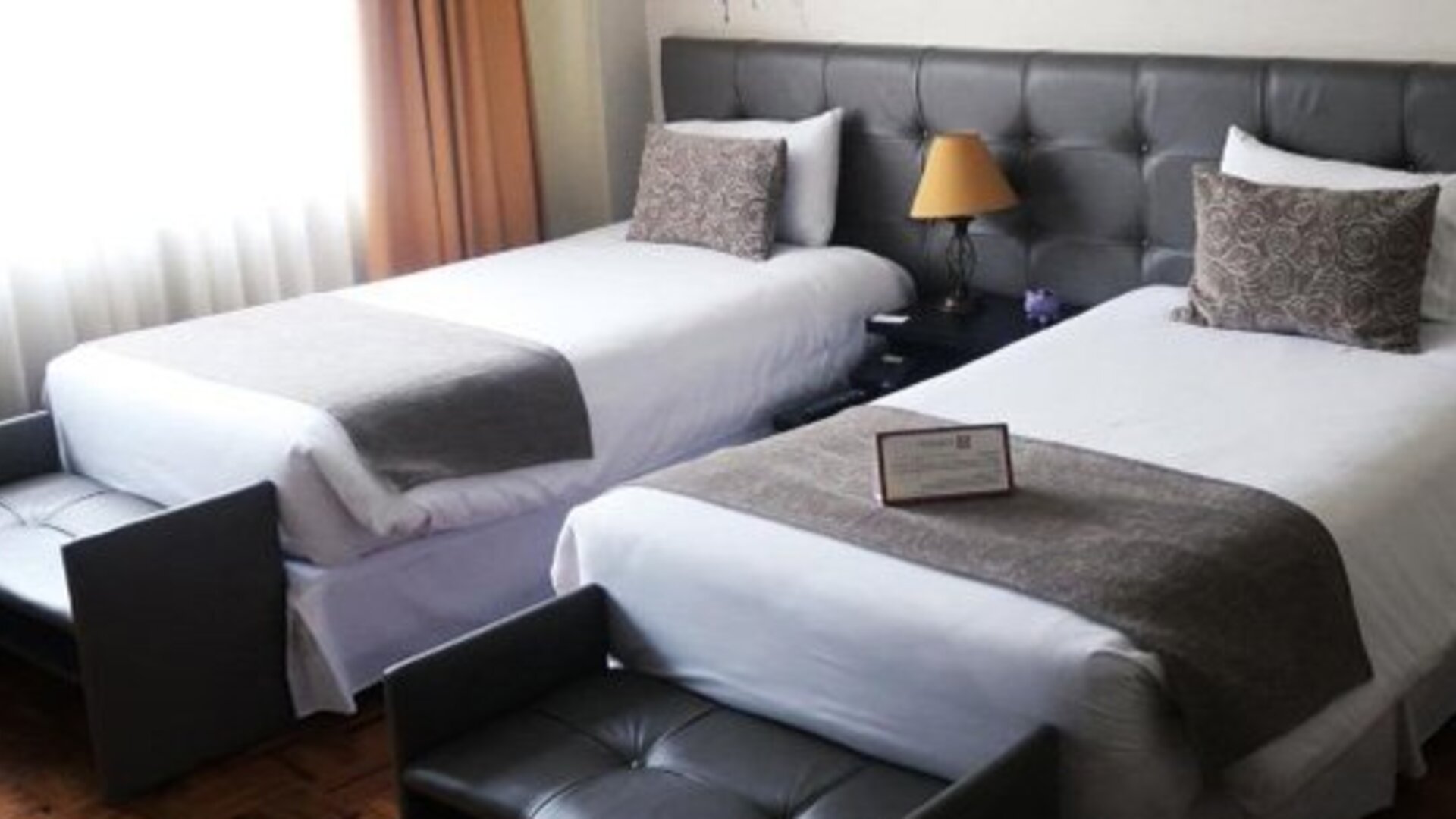 Hotel Embassy-Quito
