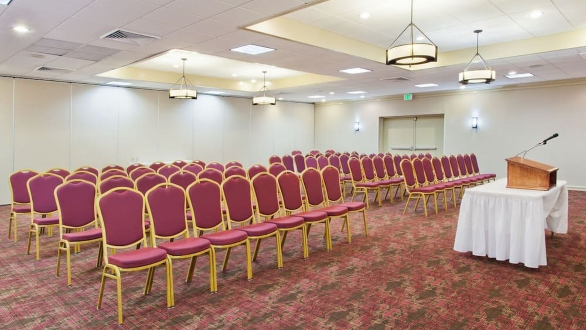 Meeting and event room with theater-style seating at Holiday Inn Downtown Shreveport.