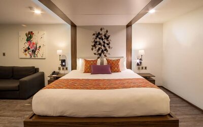 Flowsuites Condesa