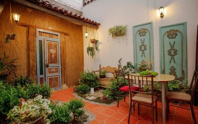 Hotel Azul De La Plaza By Chat Noir